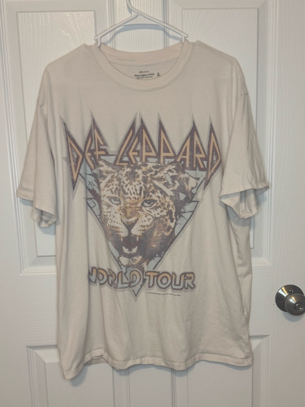 Abercrombie & Fitch Cream Def Leopard T-shirt
